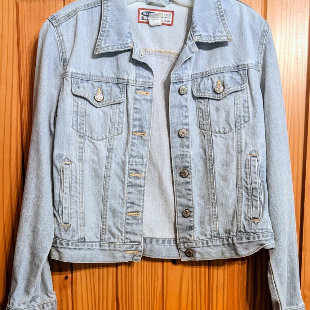 Old Navy Light Blue Jean Jacket- Women's Size M
